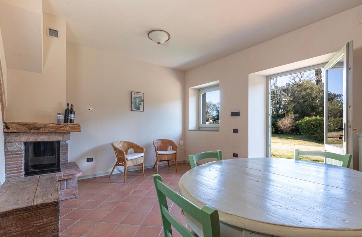 Agriturismo Il Ghiaccio Суверето Екстериор снимка